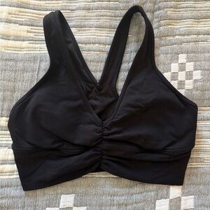 Alo Yoga Women's Black Sports Bra size medium